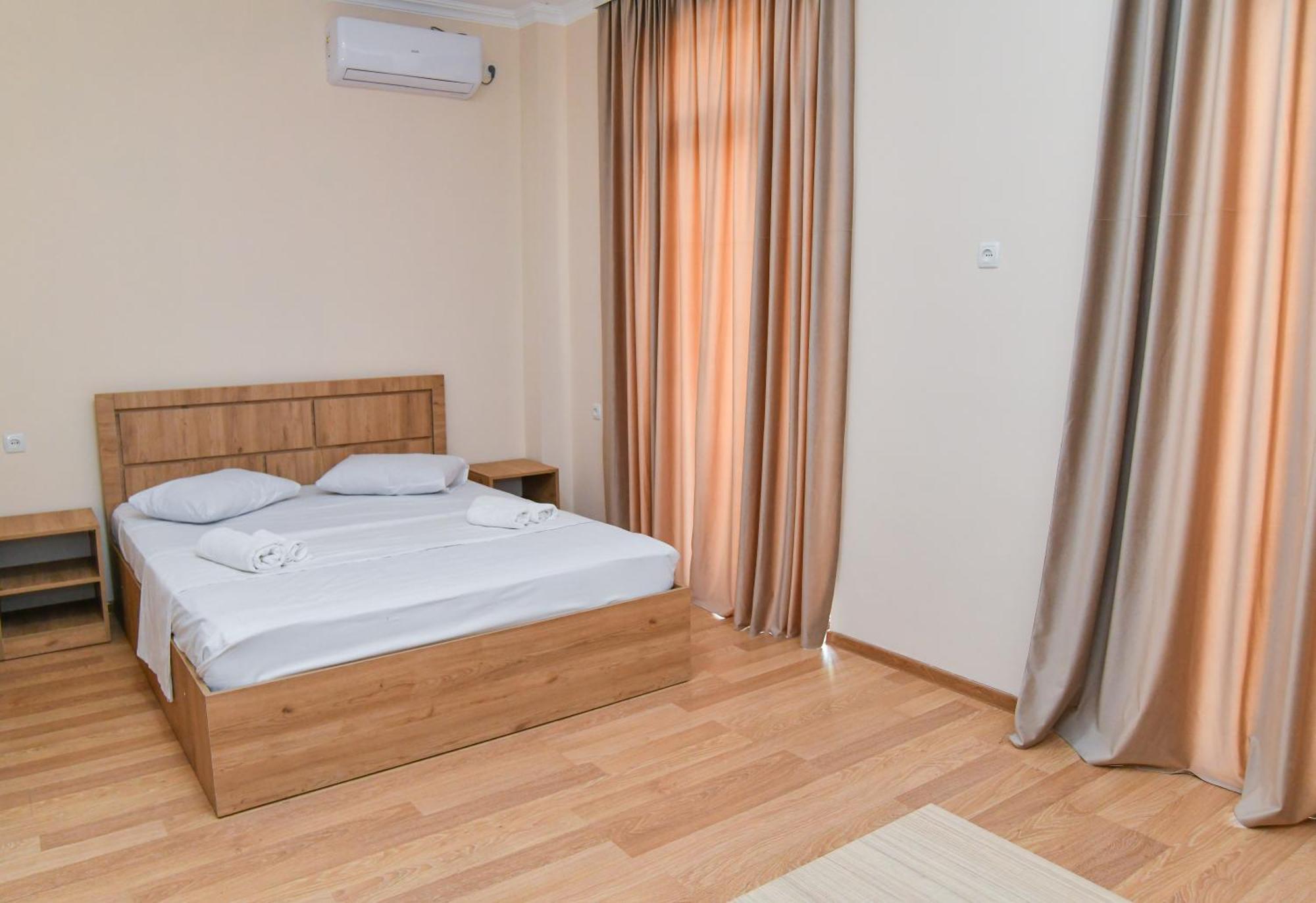 Just Inn Koetaisi Buitenkant foto