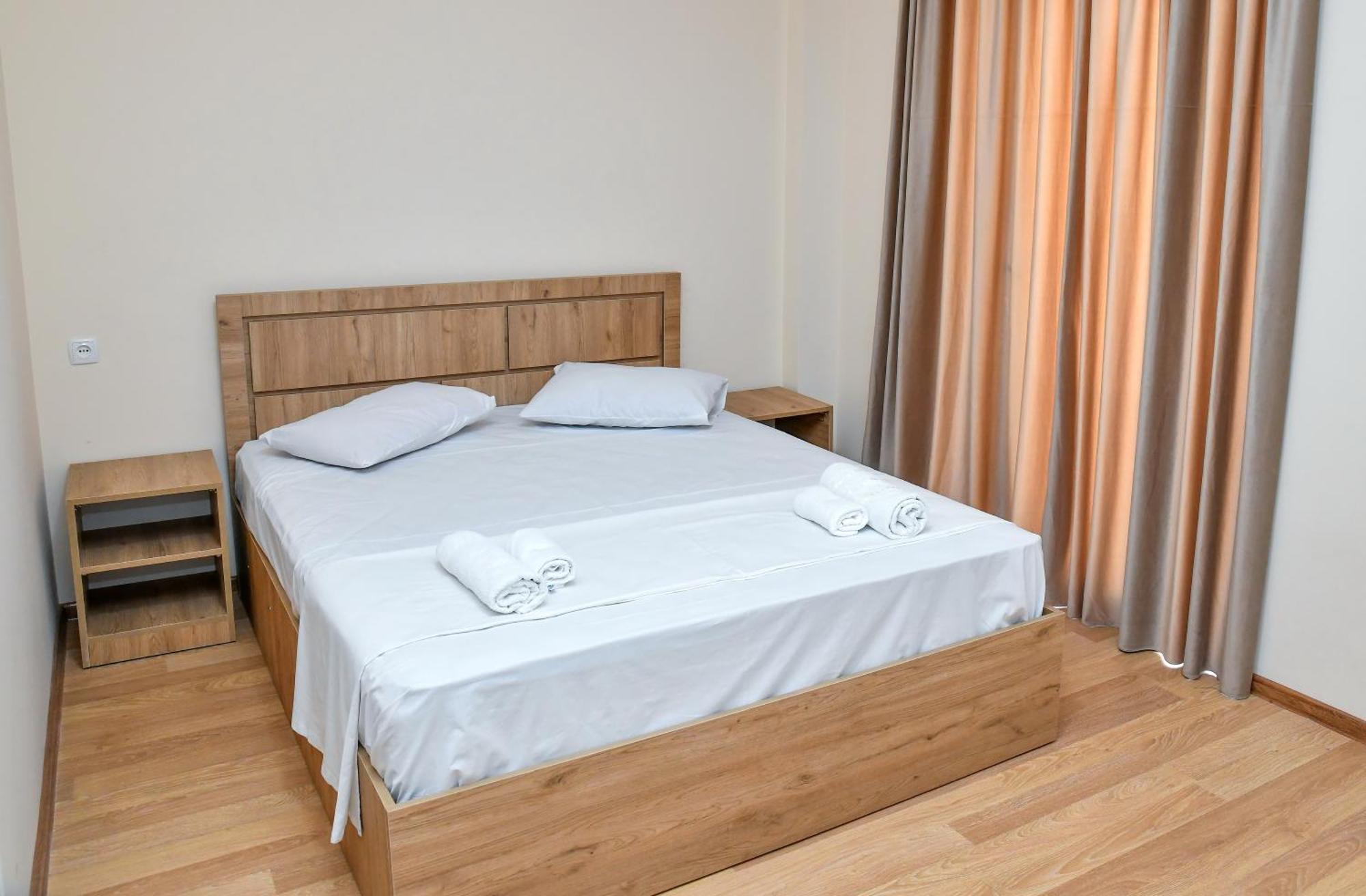 Just Inn Koetaisi Buitenkant foto